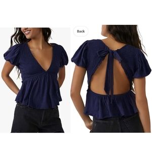Free People▪️Charlotte Navy Top w/ Open Back